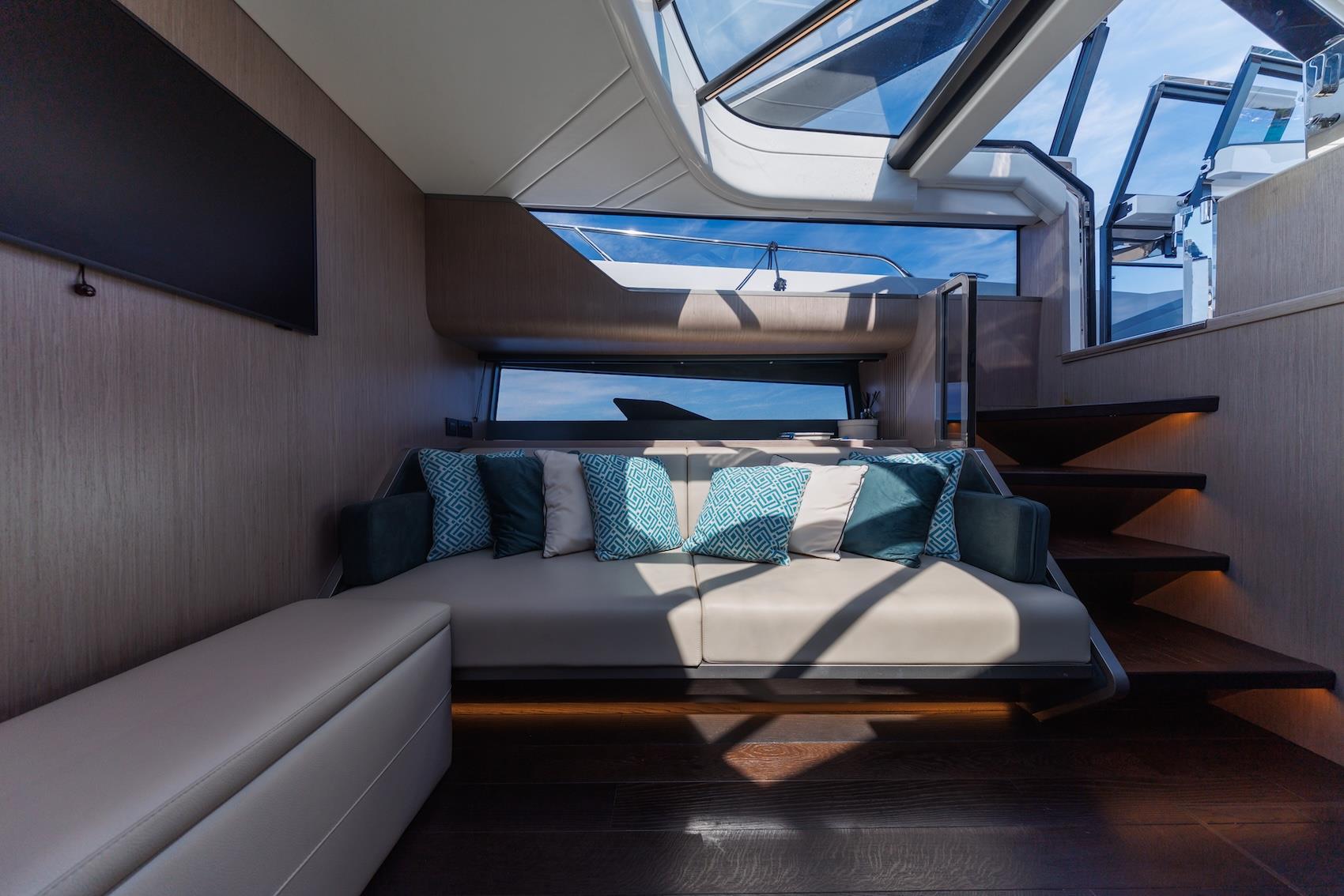 2023 SUNSEEKER 55 SUPERHAWK 
